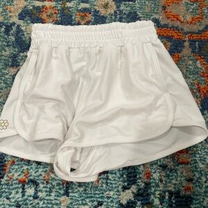 Honey Cut/Shorts/AXXS